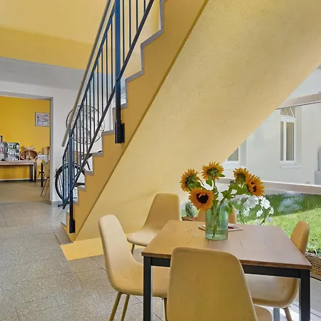 Bellagio לינה וארוחת בוקר