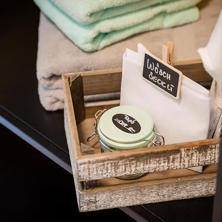 Bellagio לינה וארוחת בוקר